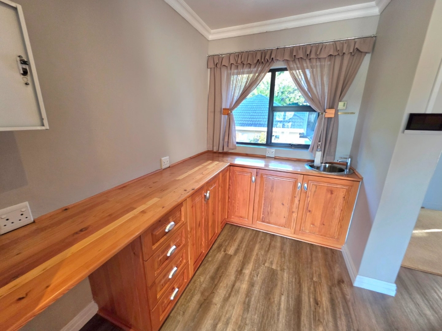4 Bedroom Property for Sale in Eureka Free State